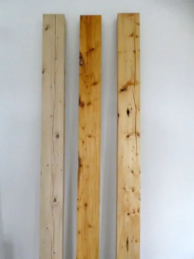 Designbalken gehobelt