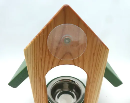 Grünes Vogelfutterhaus "Nils", für die Fensterscheibe