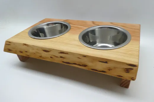 Futterbar, Holz Douglasie, Edelstahl Doppelnapf, für Katzen und kleine Hunde