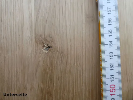 DIY-Tischplatte aus Massivholz mit Baumkante – Unikat zum Selbstgestalten