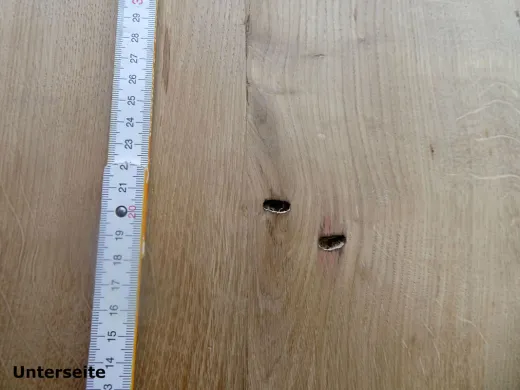 DIY-Tischplatte aus Massivholz mit Baumkante – Unikat zum Selbstgestalten