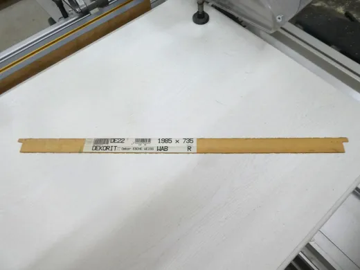 Kürzen von Holztürblättern – Passgenaue Anpassung für neue Fußböden