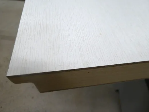 Kürzen von Holztürblättern – Passgenaue Anpassung für neue Fußböden