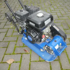 Rüttelplatte, Rüttler